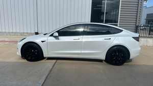 Usado Clean 2023 Tesl-a Modelo 3 Standard Plus Sedan - Product Image 5