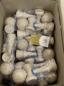 Mini jouet Kendama en bois de qualité supérieure LOGO personnalisé jouet de compétence éducative pour enfants-Caryln - Product Image 3