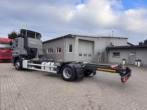 D-AF CF 400 BDF Camion Trattore Capacità di Carico 11-20T Trazione 4X2 Diesel Euro 6 Trasmissione Automatica 8 Velocità per Trasporto Logistico - Product Image 3