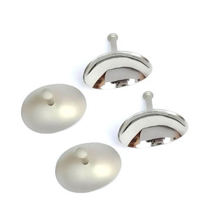 Protector de Ojos para Extensión de Pestañas, Cubierta Protectora Suave para Técnicos de Pestañas y Uso en Salones de Belleza - Product Image 1