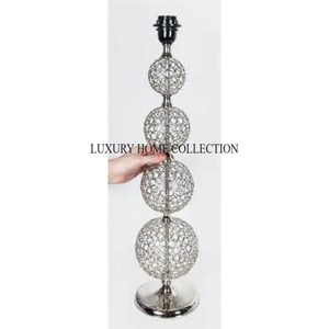 Lampadaire de table design en métal de haute qualité avec des matériaux haut de gamme pour une option d'éclairage durable et élégante - Product Image 5