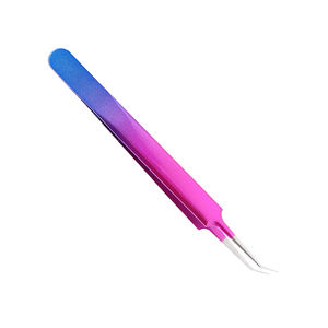 แหนบดัดขนตาปลายแหลมโค้ง สแตนเลส หลายสี ความแม่นยำสูง สำหรับต่อขนตา พร้อมบรรจุภัณฑ์แบบกำหนดเอง - Product Image 4