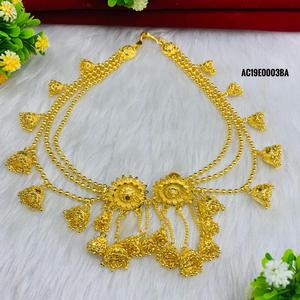 Boucles d'oreilles en plaqué or nouveau design - Product Image 1