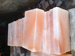Blocs de sel gemme de l'Himalaya du Pakistan pour la décoration de la maison - Product Image 3
