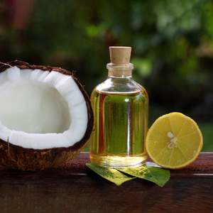 Huile de coco brute produite par une usine vietnamienne fiable, huile de coco non raffinée de meilleure qualité - Product Image 6
