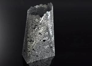 Florero de Metal moderno de lujo decorativo de tendencia superior Diseño de corte Lazer Color plateado para decoración de interiores Boda - Product Image 2