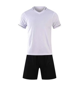 Mejor diseño personalizado Color y tamaño transpirable manga corta uniforme de fútbol hecho en fábrica uniforme de fútbol ligero para la venta - Product Image 6