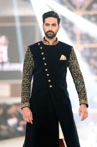 2022 vestido de Sherwani indooccidental con estilo de moda tela de terciopelo bordado Zardozi dorado pantalones transpirables trajes a juego de talla grande - Product Image 2