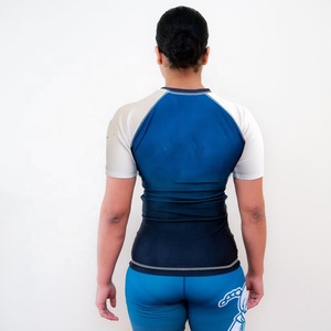 Rashguards Personalizados de Alta Calidad para BJJ y MMA, Rashguard para Hombre con Diseño Personalizado, Hechos con Poliéster y Spandex, Gran Venta - Product Image 3