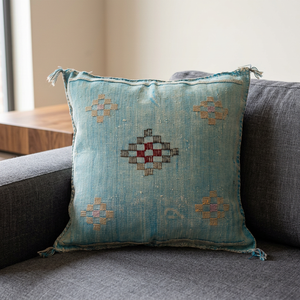 Housse de coussin carrée CACTUS brodée géométrique bohème, en coton fait main, couleur et taille personnalisables, décoration d'intérieur, bleu - Product Image 2