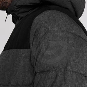 แจ็คเก็ตพัฟเฟอร์ผู้ชายแบบมีฮู้ด สกรีนโลโก้ตามสั่ง ขายส่ง ผลิตจากโพลีเอสเตอร์ 100% กันน้ำ คุณภาพสูง สำหรับฤดูหนาว - Product Image 5