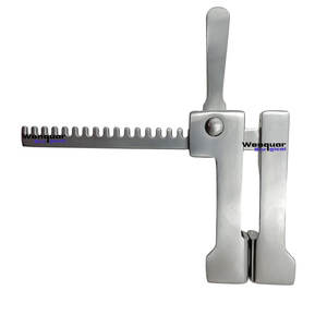 High-Quality FINOCHIETTO Manual Rib Thoracic Retractor Stainless Steel OEM <b>Surgical</b> Instrument with of <b>Blades</b> for Thoracic - Product Image 1