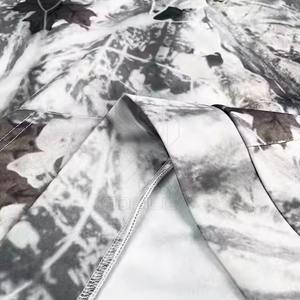 Sweats à capuche et sweat-shirts amples décontractés à manches longues de couleur unie pour femmes pour le lavage à l'acide de printemps et l'impression d'alimentation solaire disponibles - Product Image 6