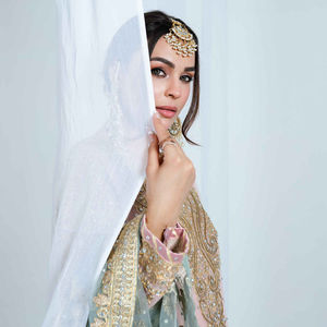 Nuevo diseño de tela de red Gotta Tilla Work Dupattas bordadas con camisa y conjuntos Sharara para ropa de boda de fiesta de mujer - Product Image 4