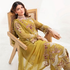 Vestidos Eid, vestidos de fiesta pesados para mujer con gasa bordada, trajes Punjabi de tres piezas de Ramsha Vol, vestido largo Maxi de 2017 - Product Image 6