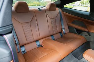 BMW M4 Competition xDrive Coupé 2025 Impecable - Product Image 2