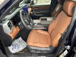 โตโยต้า ทันดรา ไฮบริด ปี 2023 - Product Image 3