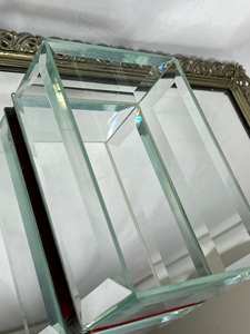 กล่องแหวนแก้วดีไซน์3D สดใสอุปกรณ์จัดระเบียบทำจากแก้วและโลหะสีทองกรอบขัดมันสำหรับเป็นของขวัญแต่งงาน - Product Image 5