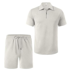 Tenues de sport de jogging athlétique gris clair respirant pour hommes ensemble de 2 pièces polo à fermeture éclair et short ensemble de survêtement - Product Image 4