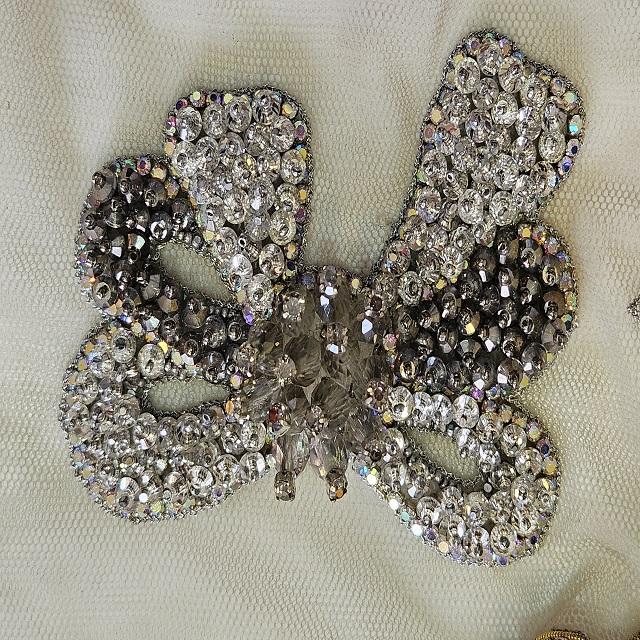 ตามที่แสดงในภาพ