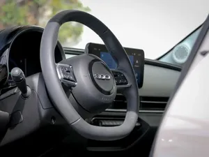 รถยนต์ไฟฟ้า F i a te 600e กำลัง 156 แรงม้า แบตเตอรี่ลิเธียม 54 กิโลวัตต์ชั่วโมง รุ่น LaPrimaa พร้อมระบบชาร์จเร็วและอุปกรณ์ชาร์จในรถยนต์ - Product Image 6