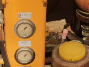 Pompe à béton d'occasion 2018 Sany 47m montée sur camion à vendre à moteur diesel avec moteur central - Product Image 6