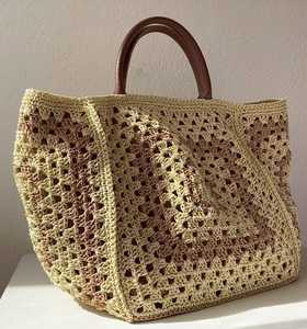 Sacs faits sur commande de fibre de raphia disponibles dans un large éventail de conceptions et de modèles pour l'usage polyvalent et également pour la revente. - Product Image 2