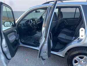 โตโยต้า RAV 4 Base 4WD ปี 2005 / มีจำหน่ายพร้อมขาย ไมล์น้อย เครื่องยนต์เบนซิน รถใช้งานน้อย สภาพดี ไม่มีอุบัติเหตุ ไม่มีปัญหาใดๆ - Product Image 6