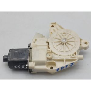 MOTORINO RAISING AVANT GAUCHE MERCEDES Classe B (W242) A2469065100 (12>14) - Product Image 2
