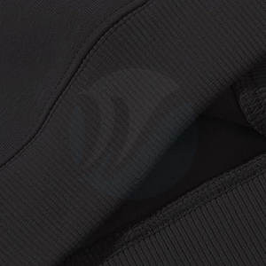 Sudaderas con logotipo personalizado con diamantes de imitación Estilo único Servicio OEM Algodón mezclado para ropa informal de invierno - Product Image 4