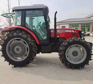 Tracteur agricole compact Massey Ferguson Xtra 1204 pour ferme et verger, 45 CV, 4 roues motrices, avec boîte de vitesses et roulement pour moteur - Product Image 6