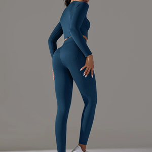 Soutien-gorge push-up de sport pour femmes avec logo personnalisé pour le fitness et les vêtements de sport - Product Image 4