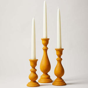 Candelabros de Diseño Lujoso y Moderno, Hechos a Mano en Madera de Acacia, Impresos con Tipografía, Decoración para el Hogar - Product Image 1