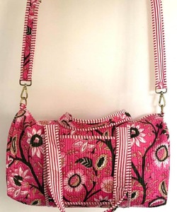 Bolsa de lona con estampado de bloques de algodón hecha a mano, ecológica, duradera, de gran capacidad, para viajes, gimnasio, Yoga, fin de semana, regalo de diseño acolchado de lujo - Product Image 1