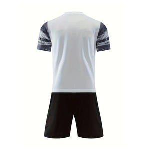 Maillot de football personnalisé 100 % polyester, ensemble uniforme d'entraînement de football pas cher, col ras du cou, uni, court, patchwork, imprimé par transfert thermique - Product Image 3