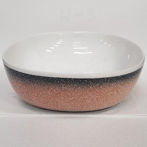 อ่างล้างหน้าเซรามิกสีน้ำตาลทรงชามแขวนบนโต๊ะ - Product Image 1