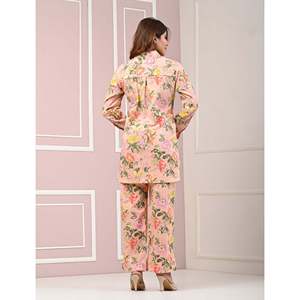 Conjunto de Verano para Mujer, de Algodón, Color Durazno y Azul, Estampado, Talla XS (XXS)-XS (XXS), Top con Botones Decorativos y Pantalones Cortos de 2 Piezas - Product Image 6