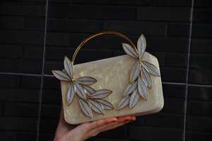 Embrague de resina hecho a mano de diseño único para mujer, cubierta colorida con cremallera, decoración de diamantes, cierre abierto para mujer a la moda - Product Image 6