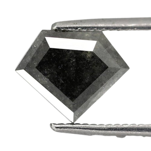 Venta Caliente: Diamantes Negros Sueltos 100% Naturales de 1.00 Quilates, Forma Geométrica Pentagonal, Tipo Sal y Pimienta, a Precio de Mayoreo - Product Image 3