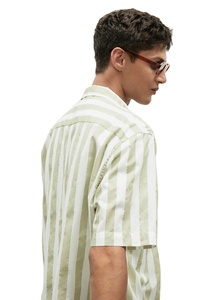 Vêtements confortables de longueur régulière pour hommes de marque personnalisée Top tissé en coton 100% Tendance à manches courtes rayé Prix de gros Chemises de villégiature - Product Image 5