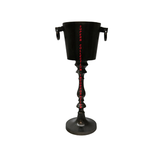 Support de seau à glace à vin en acier inoxydable Design exclusif et fantaisie Bar de luxe Tender Bar utilisé - Product Image 5