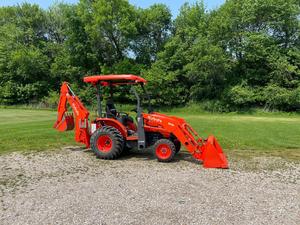 Modelo de tractor de buena calidad Kubota B26 TLB 24hp con accesorios disponibles - Product Image 2