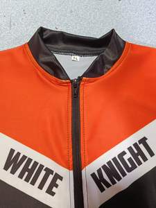 Camiseta de 100% algodón informal unisex para hombre, logotipo impreso personalizado, tela de punto de 150 GSM, pedido mínimo de 2 piezas empaquetadas a granel - Product Image 3