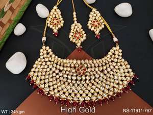 Bijoux Kundan haut plaqué or Party Wear ensemble de colliers courts - Product Image 2