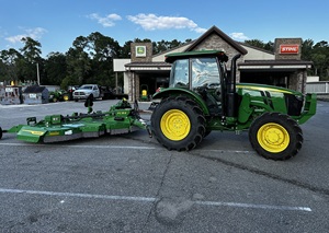 4WD d'occasion abordable | John Deeree 4052M | Tracteurs compacts | À vendre - Product Image 3