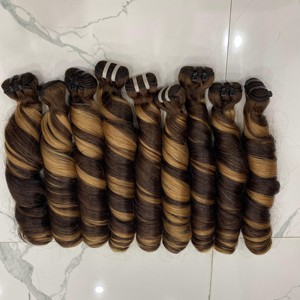 ผมมนุษย์ผมสีน้ำตาลทองแบบหยักเป็นลอนทอแบบหนาสองชั้นและหนาแบบเต็มรูปแบบสำหรับต่อผมมนุษย์ชาวเวียดนาม - Product Image 1