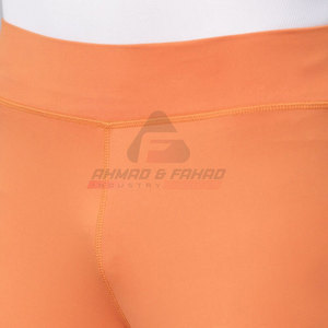 Leggings pour hommes fabriqués au Pakistan 2025 Meilleur design Leggings pour hommes personnalisés Nouvelle qualité à bas prix - Product Image 4