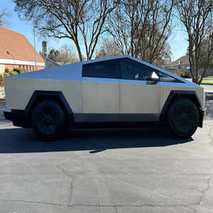 เทสลา ไซเบอร์ทรัค ปี 2024 สภาพดีเยี่ยม - Product Image 3