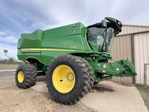 การทําฟาร์มจอห์นการเกษตร ขายเครื่องเก็บเกี่ยว John Deere S770 - Product Image 2