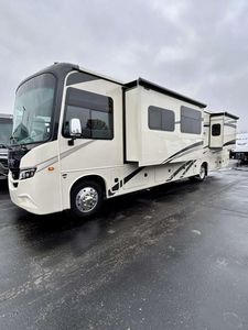 Offres de prix de gros pour les camping-cars Fleetwood Southwind Class, livraison rapide en Autriche - Acier/aluminium, 26 pieds, luxe, voyage en famille, Euro - Product Image 2